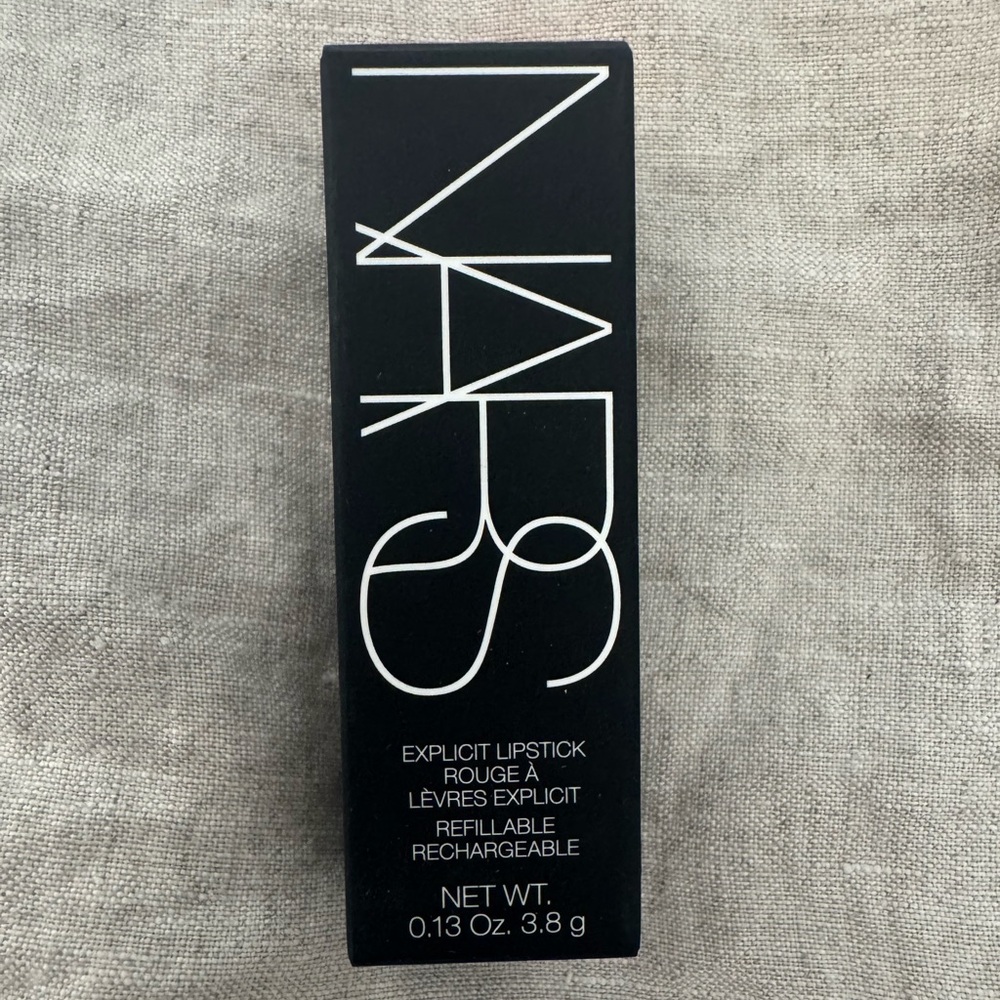 NARS Incendiary Lipstick in Incendiary 862